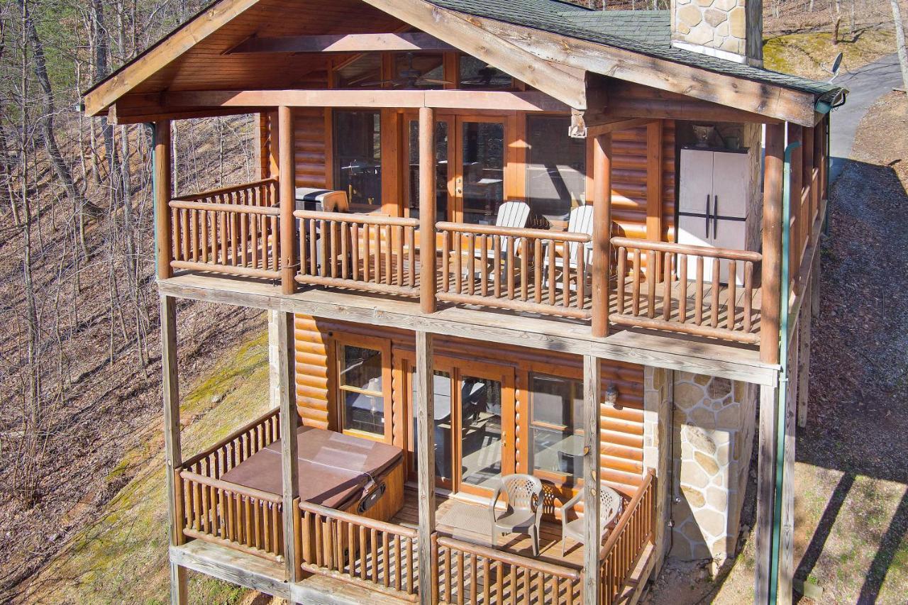 Private Smoky Mtn Log Home With 2 Decks And Hot Tub! Pigeon Forge Luaran gambar
