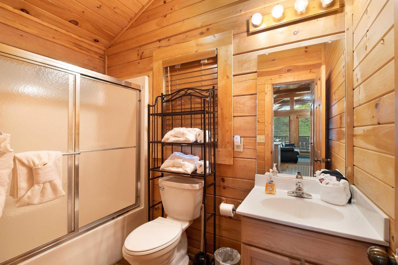 Private Smoky Mtn Log Home With 2 Decks And Hot Tub! Pigeon Forge Luaran gambar